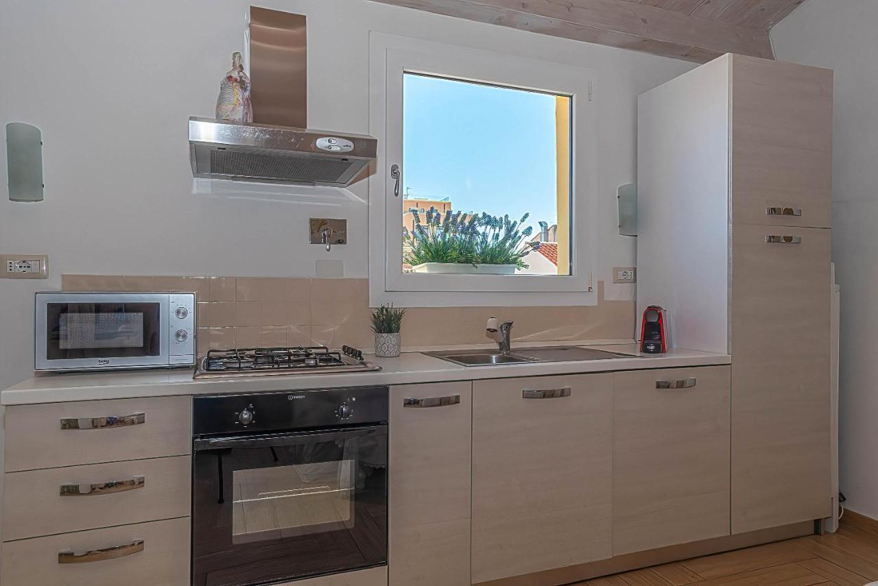 La Casa Del Pittore Olbia Extérieur photo